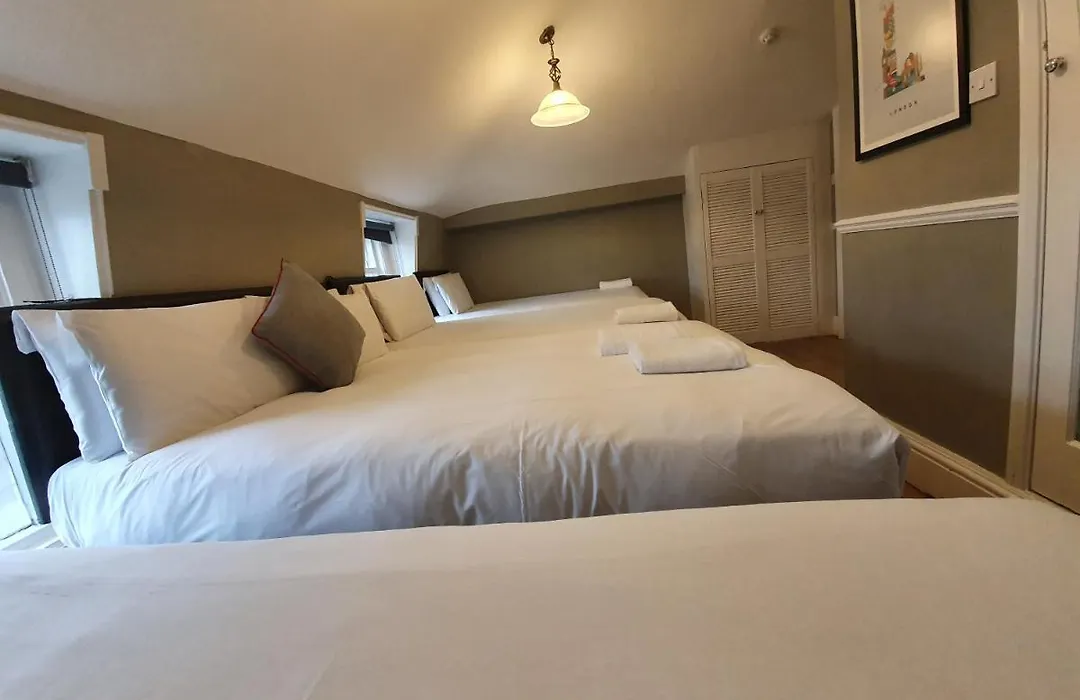 Belgravia Hotel-1